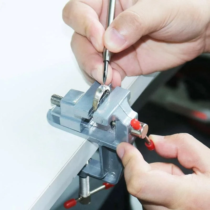 Мини-верстак с зажимом, винт « – обзор и цена Electronics Repair Hobby